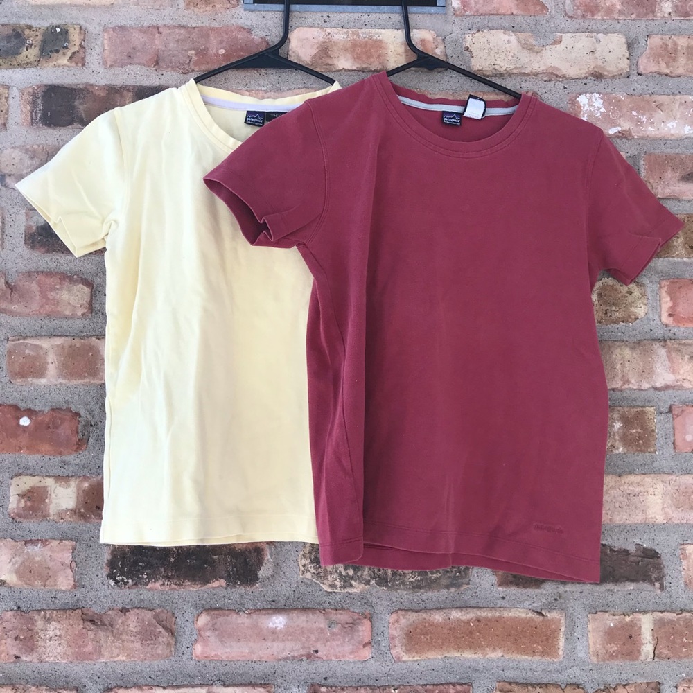 2 patagonia t-shirts